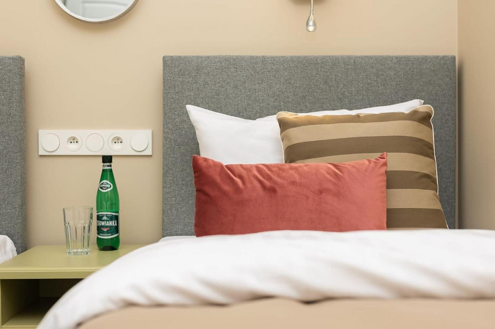 Rent Like Home - Krakowskie Przedmiescie 12 Warszawa Exteriör bild