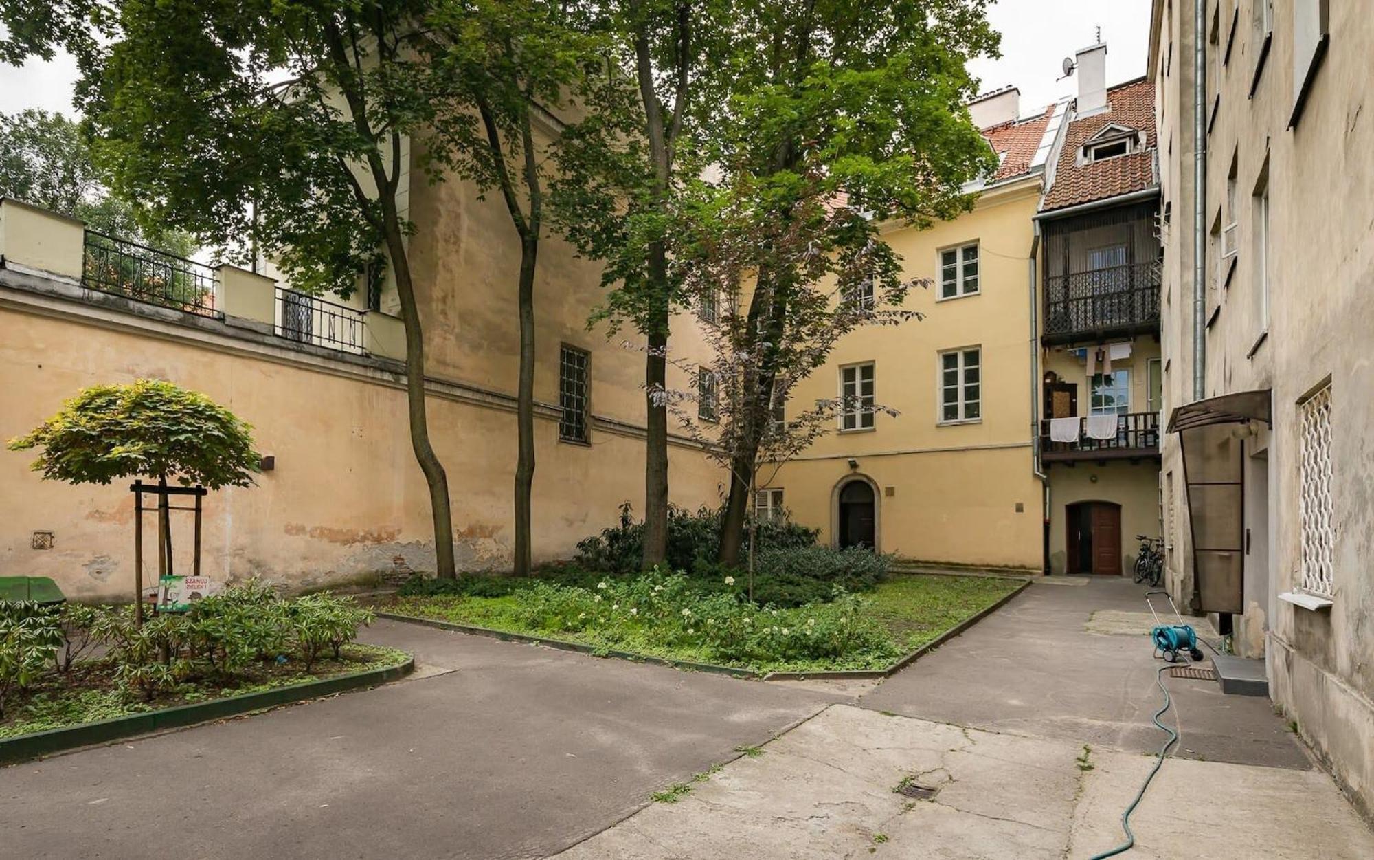 Rent Like Home - Krakowskie Przedmiescie 12 Warszawa Exteriör bild