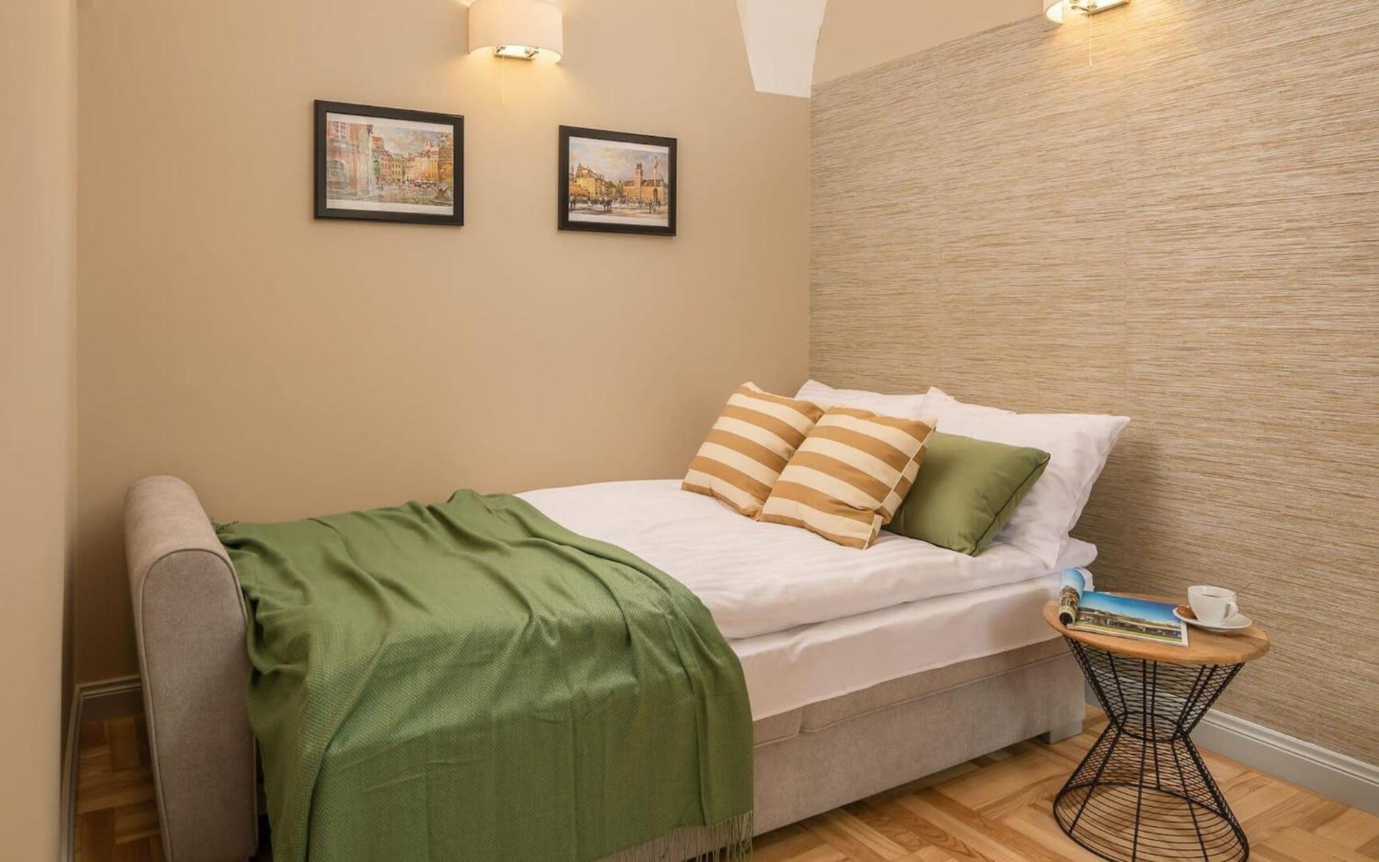 Rent Like Home - Krakowskie Przedmiescie 12 Warszawa Exteriör bild